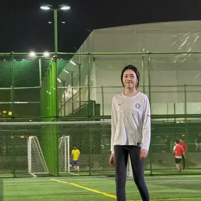 罗宏